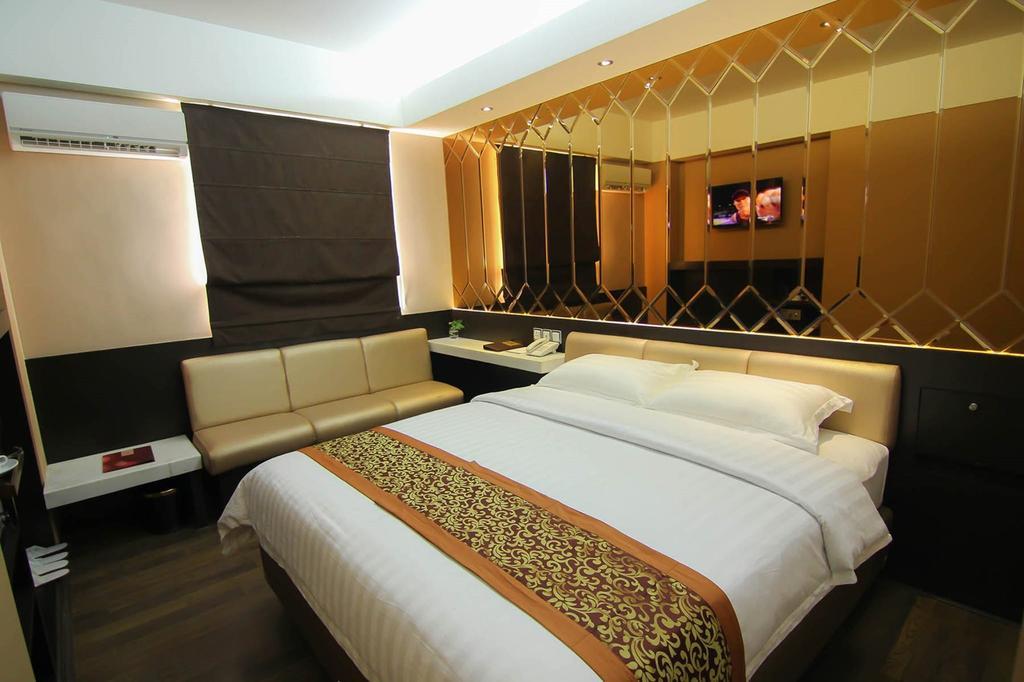 Favor Hotel Makassar City Center By Life Macáçar Quarto foto